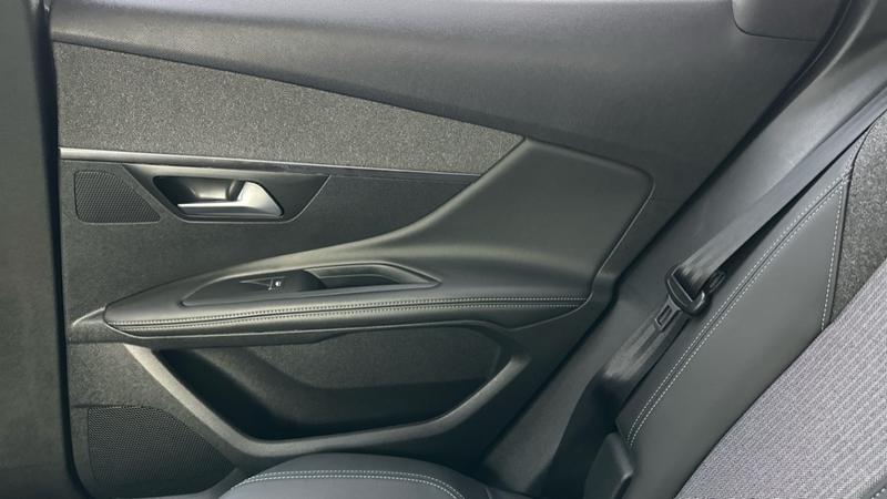 Used Peugeot 3008 2023 for sale - 76355522: Photo 67