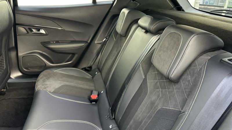 Used Peugeot 2008 2022 for sale - 76904599: Photo 14