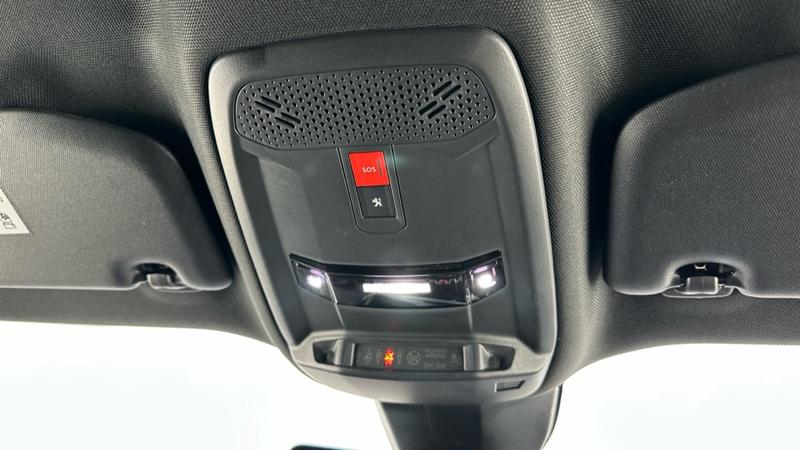 Used Peugeot 2008 2022 for sale - 76904599: Photo 47