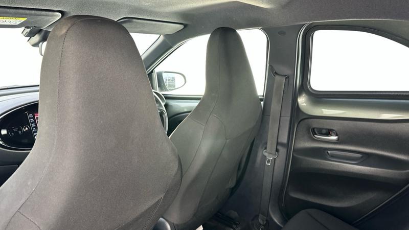 Used Toyota Aygo X 2022 for sale - 76904600: Photo 63