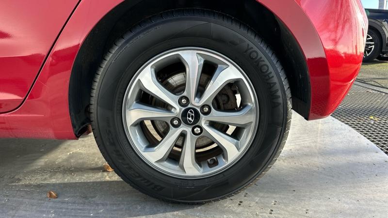 Used Hyundai i20 2018 for sale - 76722963: Photo 18