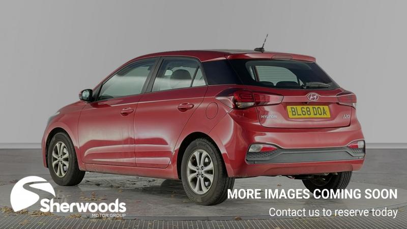 Used Hyundai i20 2018 for sale - 76722963: Photo 3