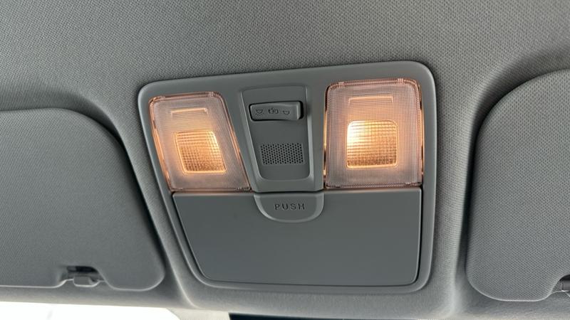 Used Hyundai i20 2018 for sale - 76722963: Photo 44