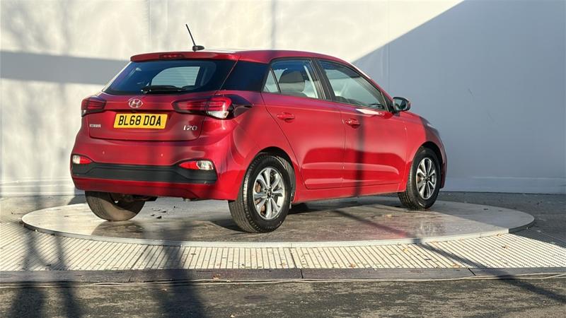 Used Hyundai i20 2018 for sale - 76722963: Photo 6