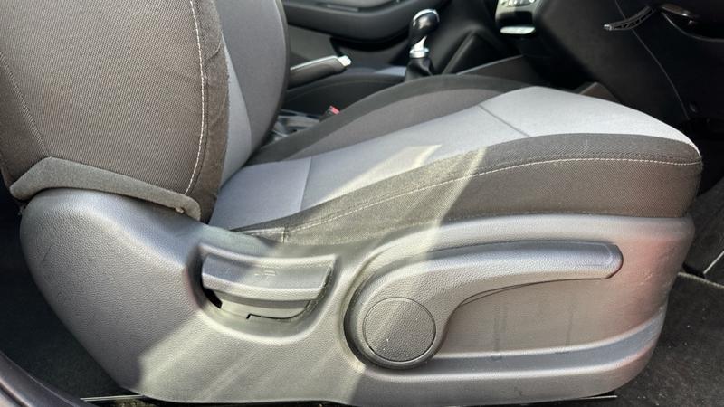 Used Hyundai i20 2018 for sale - 76722963: Photo 61