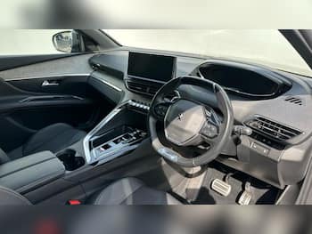 Used Peugeot 5008 2023 for sale - 79528376: Photo
