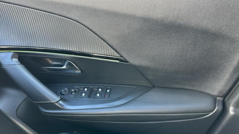 Used Peugeot 2008 2022 for sale - 76008518: Photo 30