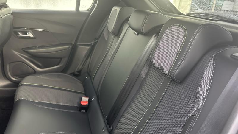 Used Peugeot 208 2021 for sale - 77427338: Photo 16