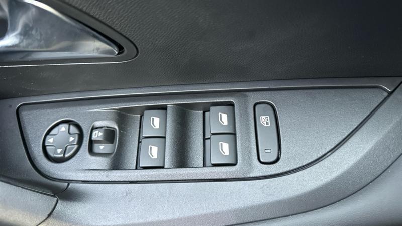 Used Peugeot 2008 2025 for sale - 77336012: Photo 56