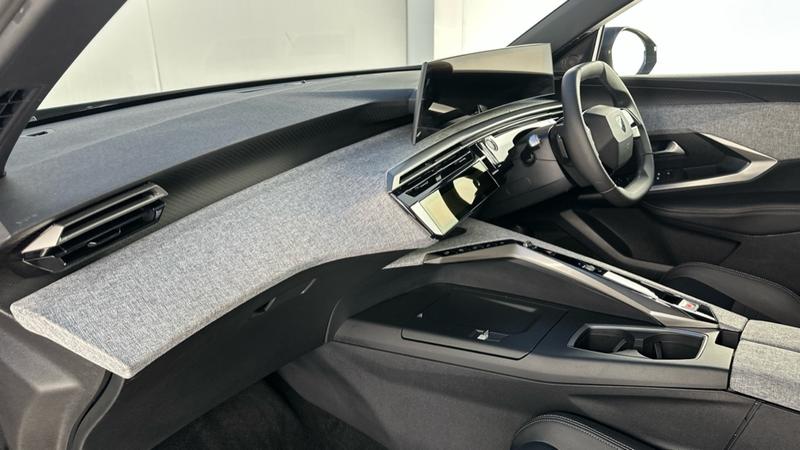 Used Peugeot 3008 2024 for sale - 76895620: Photo 11