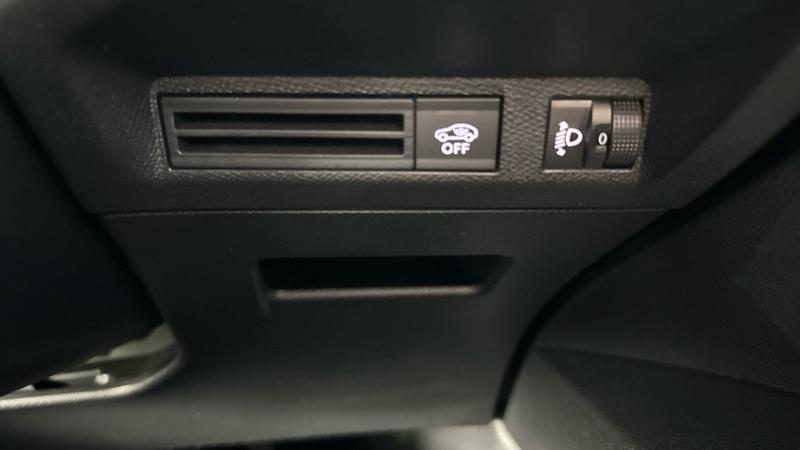 Used Peugeot 3008 2024 for sale - 76895620: Photo 57