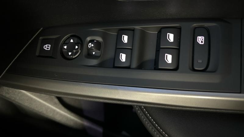 Used Peugeot 3008 2024 for sale - 76895620: Photo 58