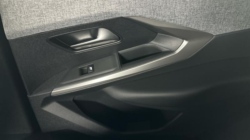 Used Peugeot 3008 2024 for sale - 76895620: Photo 70