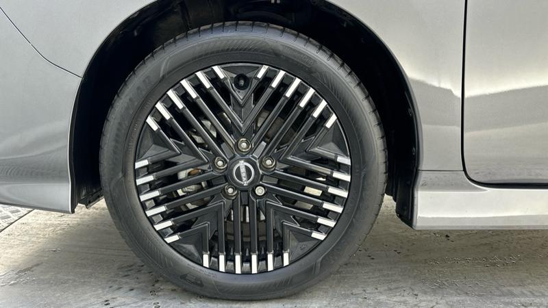 Used Nissan Leaf 2022 for sale - 77286352: Photo 17