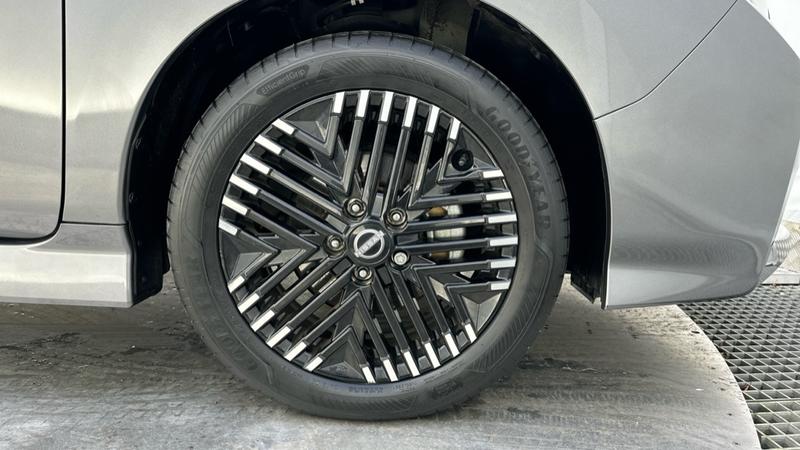 Used Nissan Leaf 2022 for sale - 77286352: Photo 20