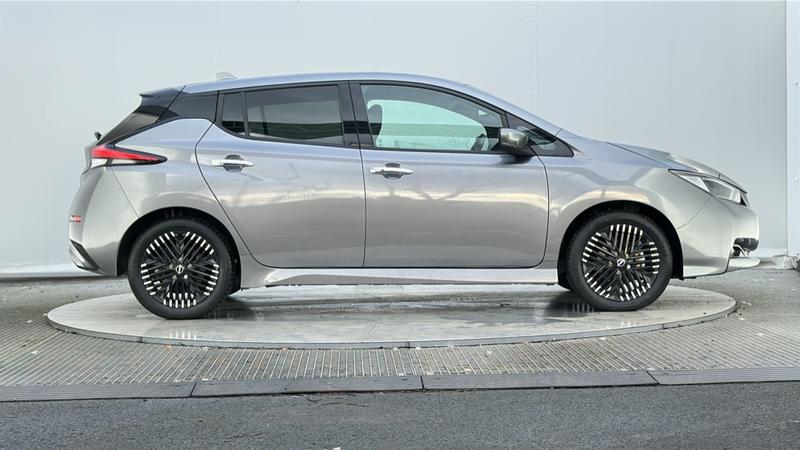 Used Nissan Leaf 2022 for sale - 77286352: Photo 5
