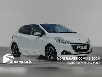 Used Peugeot 208 2018 for sale - 78817927: Photo