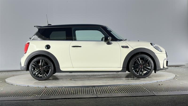 Used MINI Hatch 2022 for sale - 77268758: Photo 5
