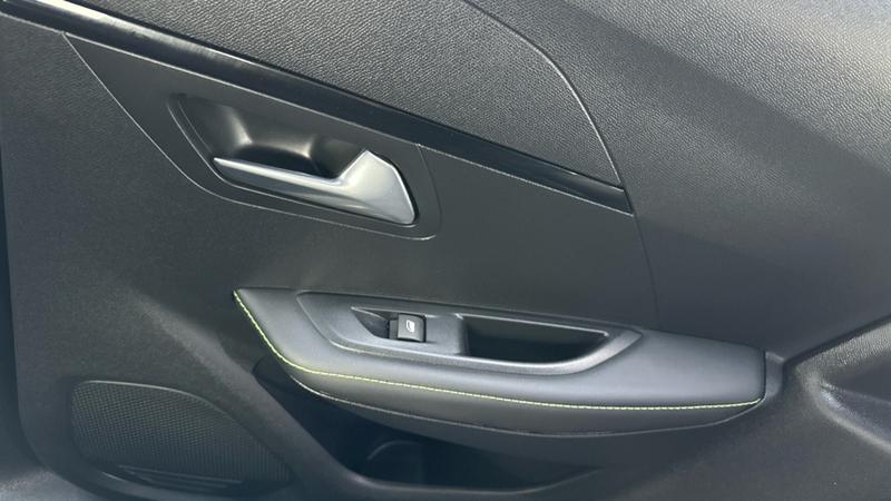 Used Peugeot 208 2023 for sale - 78015267: Photo 72