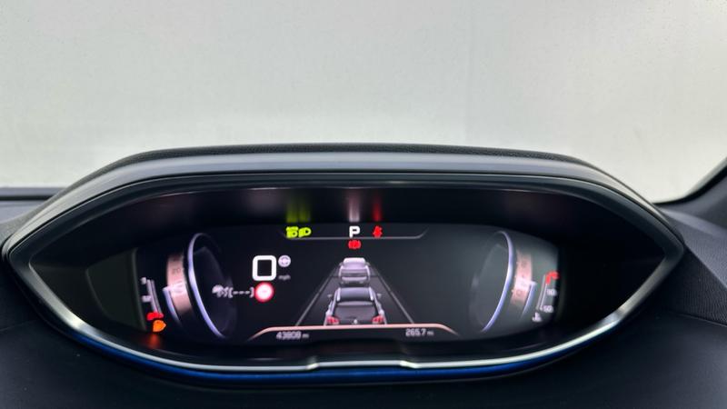 Used Peugeot 3008 2023 for sale - 76835550: Photo 13