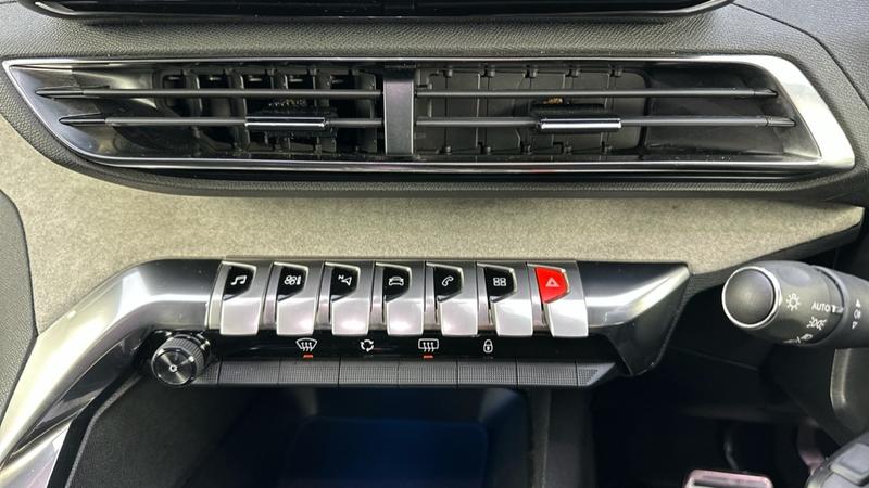 Used Peugeot 3008 2023 for sale - 76835550: Photo 48