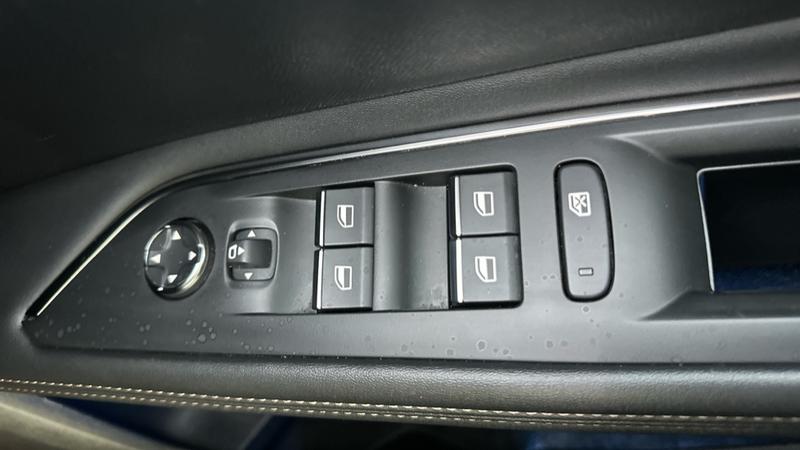 Used Peugeot 3008 2023 for sale - 76835550: Photo 59