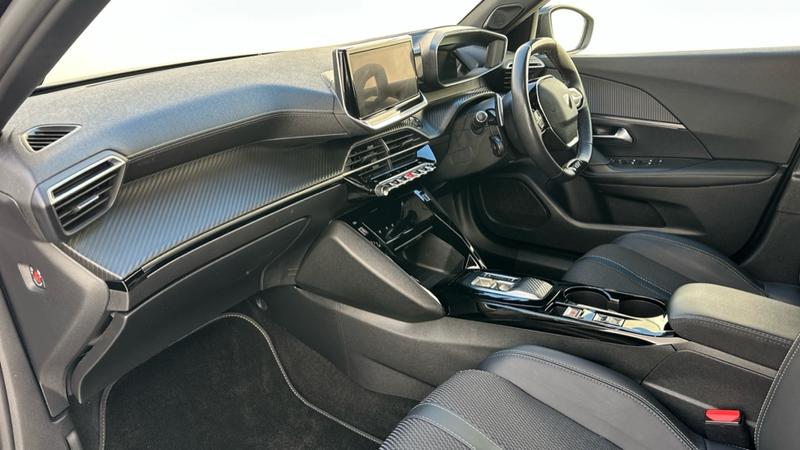 Used Peugeot 2008 2023 for sale - 76616172: Photo 11