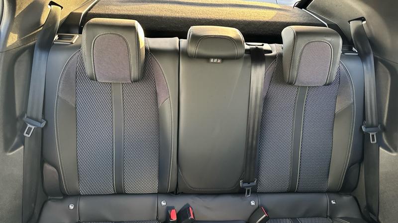 Used Peugeot 2008 2023 for sale - 76616172: Photo 65