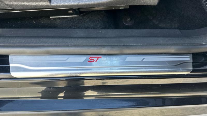 Vehicle 32