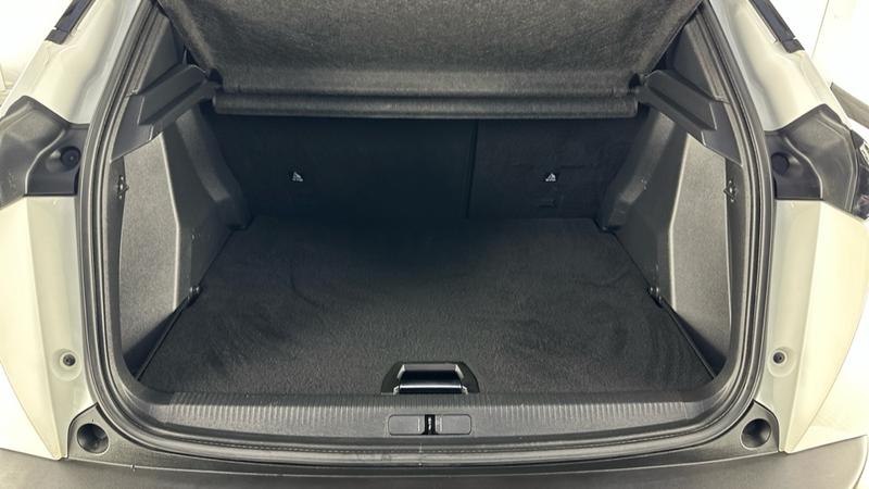 Used Peugeot 2008 2020 for sale - 76593372: Photo 15