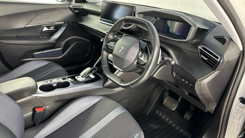 Used Peugeot 2008 2020 for sale - 76593372: Photo 2