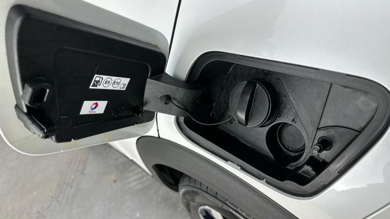 Used Peugeot 2008 2020 for sale - 76593372: Photo 21