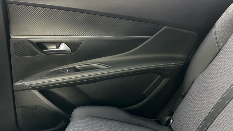 Used Peugeot 5008 2023 for sale - 76355519: Photo 69
