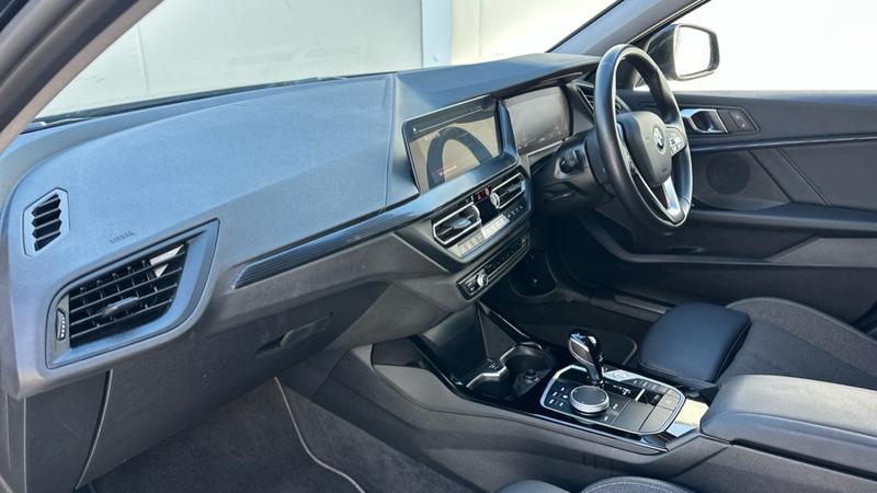 Used BMW 1 Series 2024 for sale - 77528980: Photo 11