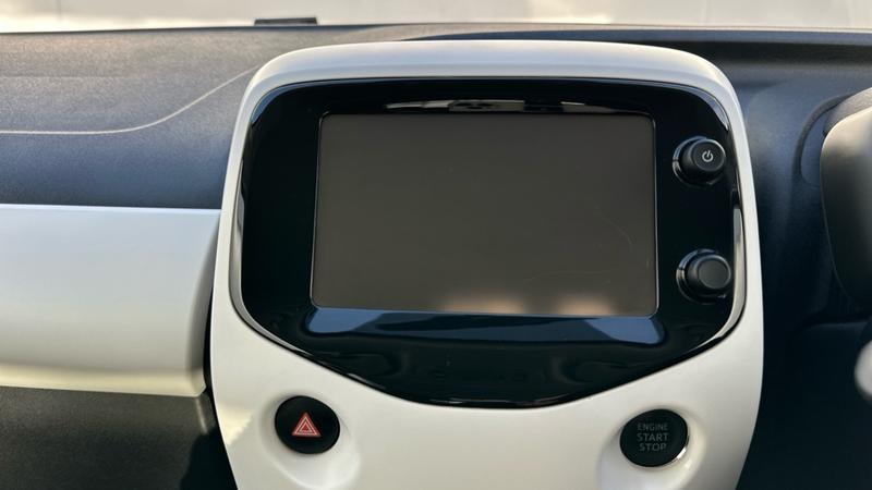 Used Peugeot 108 2018 for sale - 77560463: Photo 12