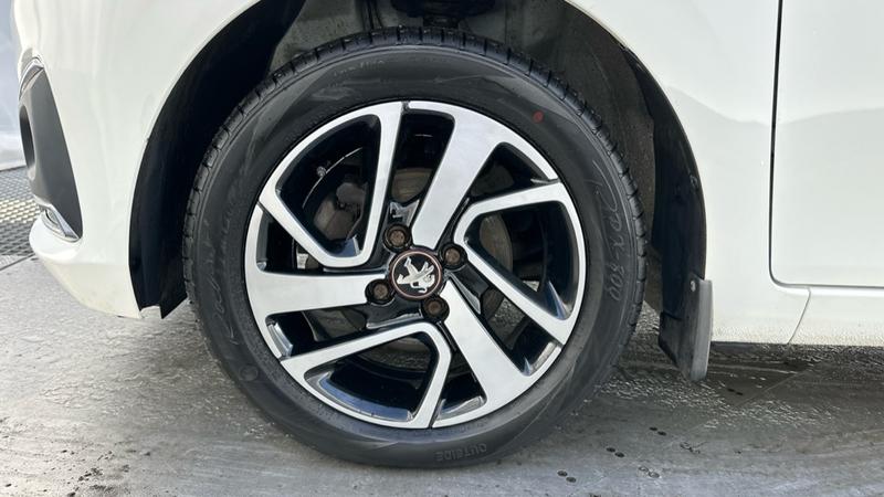 Used Peugeot 108 2018 for sale - 77560463: Photo 17