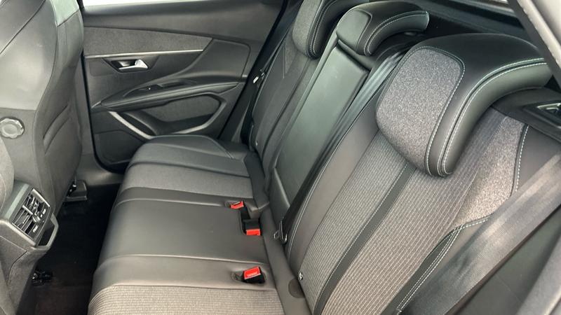 Used Peugeot 3008 2023 for sale - 76355518: Photo 14
