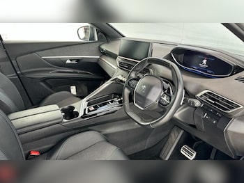 Used Peugeot 3008 2023 for sale - 76355518: Photo