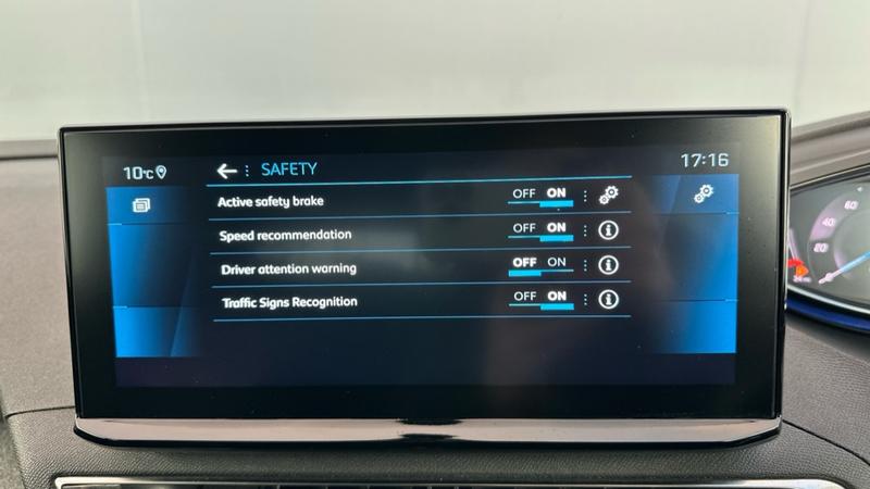 Used Peugeot 3008 2023 for sale - 76355518: Photo 44