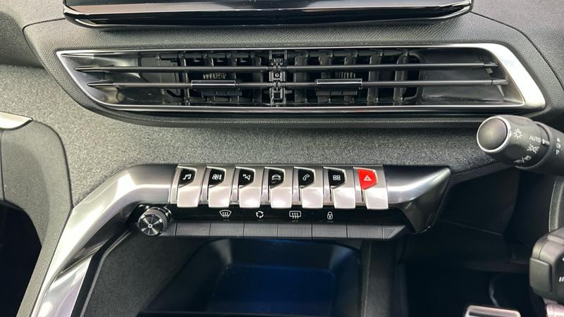 Used Peugeot 3008 2023 for sale - 76355518: Photo 48