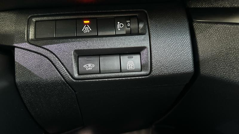 Used Peugeot 3008 2023 for sale - 76355518: Photo 61