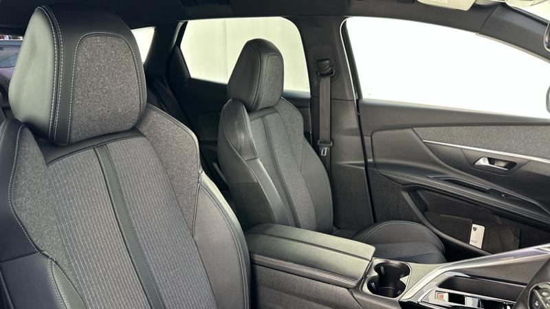 Used Peugeot 3008 2023 for sale - 76355518: Photo 64