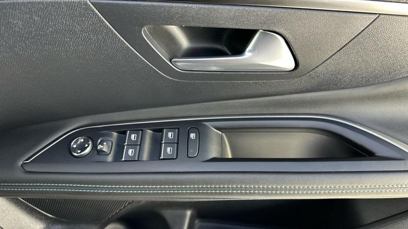 Used Peugeot 3008 2023 for sale - 76355518: Photo 68
