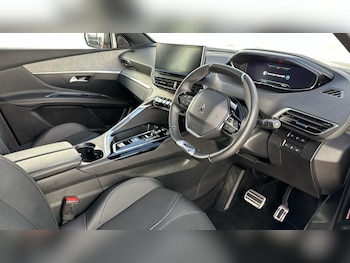 Used Peugeot 3008 2023 for sale - 77301012: Photo