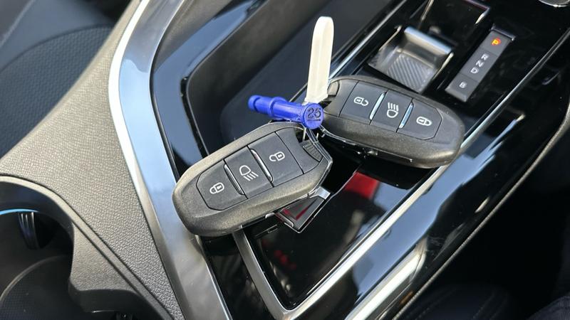 Used Peugeot 3008 2023 for sale - 77301012: Photo 43