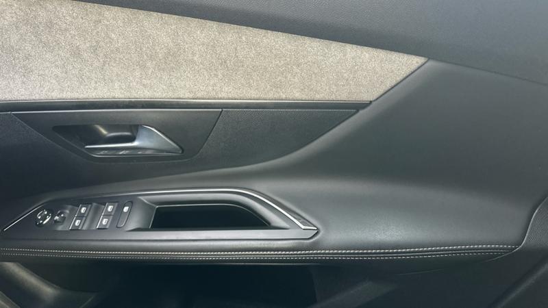 Used Peugeot 5008 2023 for sale - 77672572: Photo 34