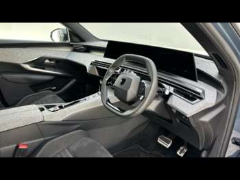 Used Peugeot E-5008 2024 for sale - 73502594: Photo