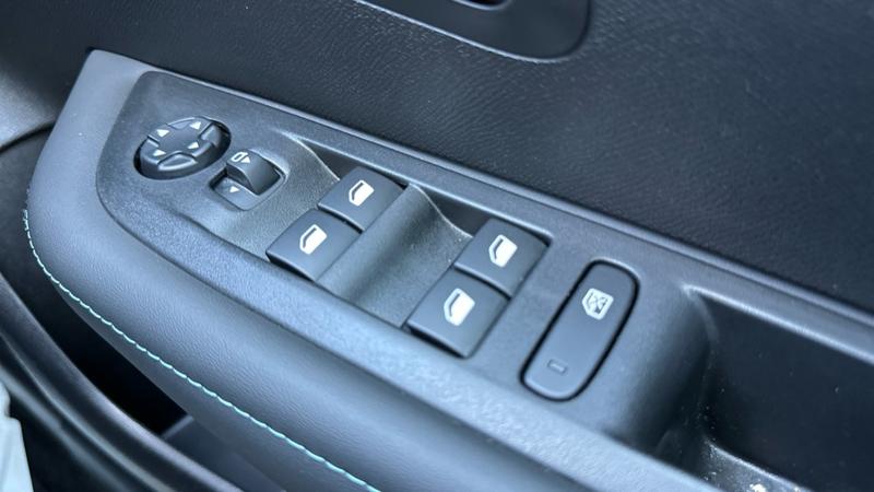 Used Peugeot 208 2022 for sale - 76008640: Photo 55