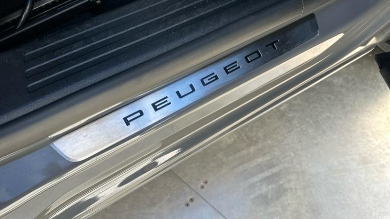 Vehicle 43