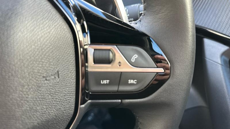 Used Peugeot 2008 2023 for sale - 76322290: Photo 22